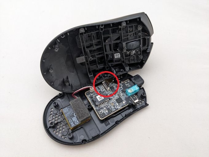 deathadder v4 remove top shell